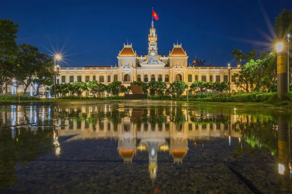 Grand Lee Hotel